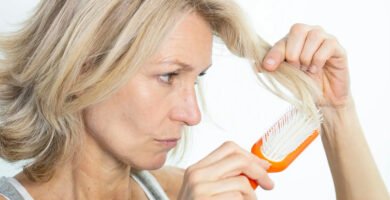 ¿Se recupera el pelo perdido en la menopausia?